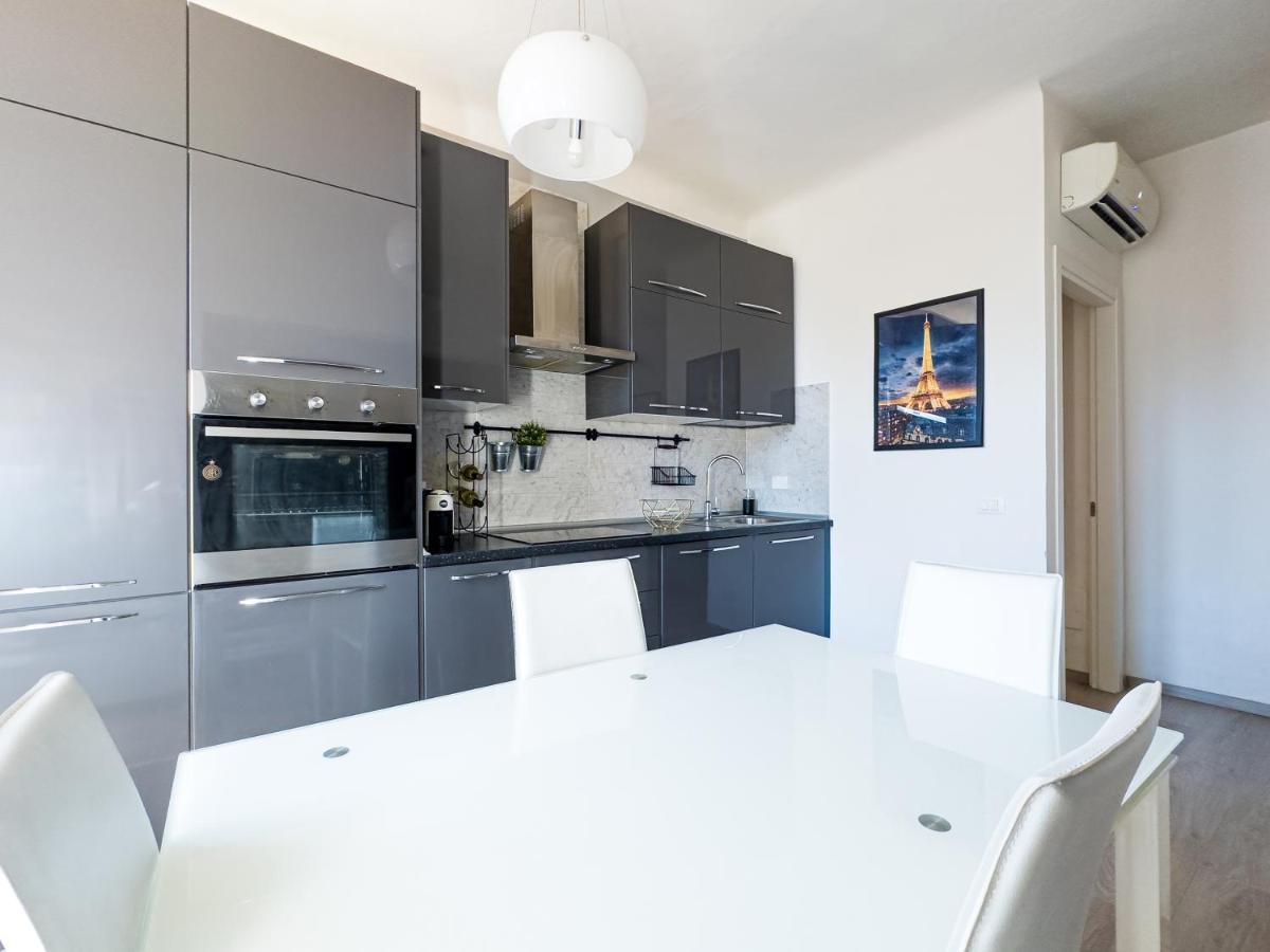 Luxury Apartment Next To The Francescana Modena Exterior foto